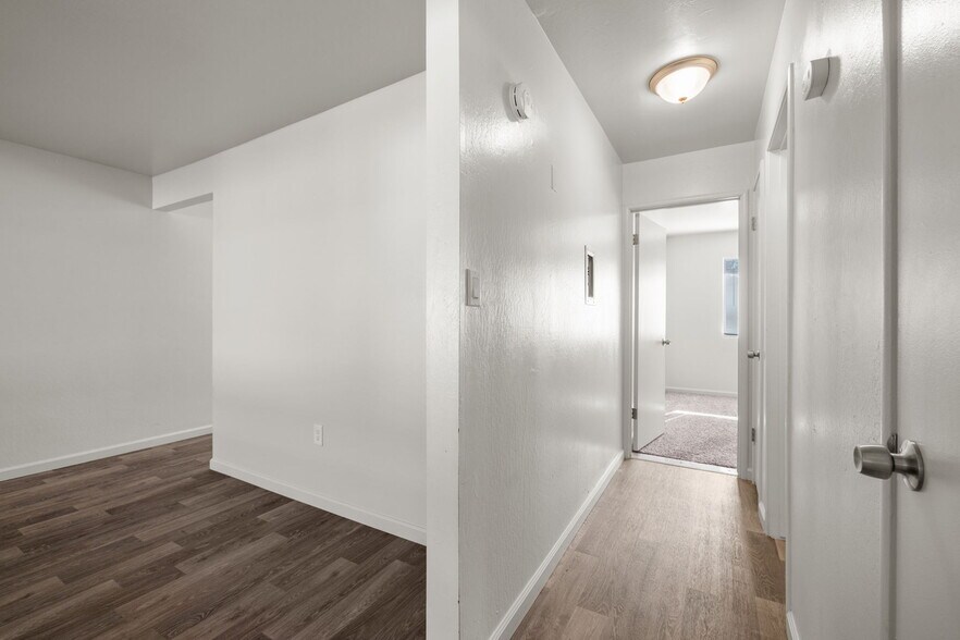 More Photos Of 429-443 Robinson Avenue, Yuba City Apartments For Sale