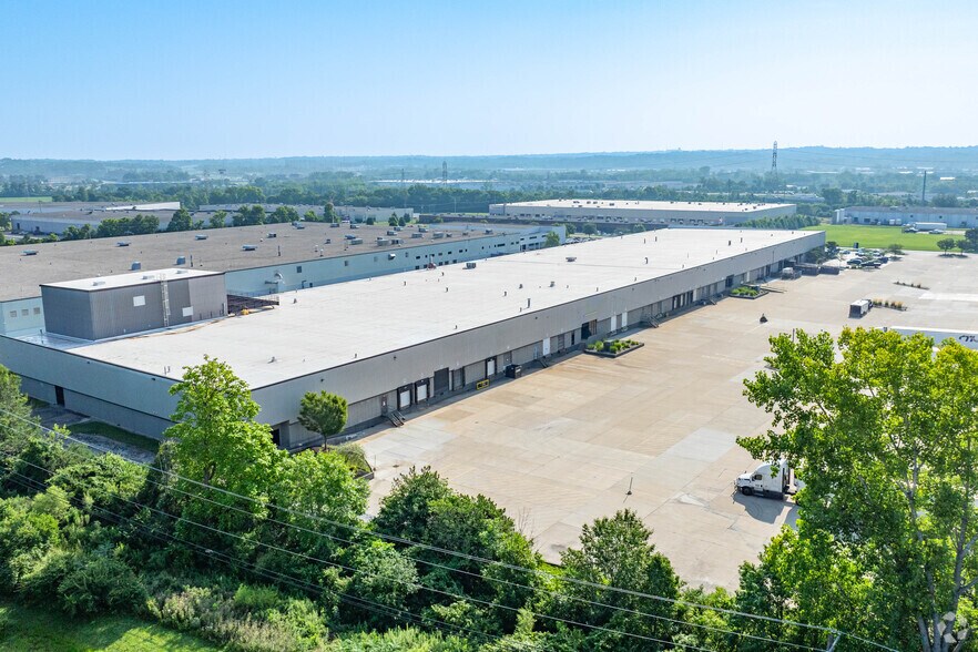 More Photos Of 10083-10095 International Blvd, Cincinnati Warehouse For Lease
