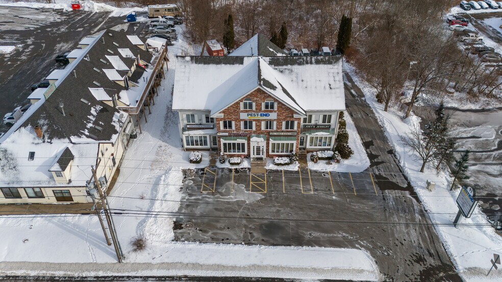 More Photos Of 91 Plaistow Rd, Plaistow Office For Lease