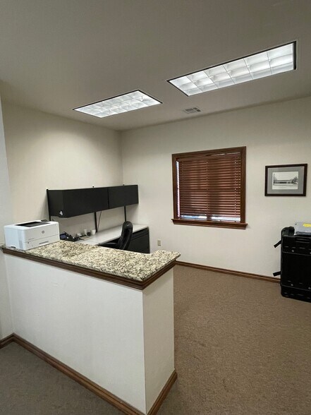 More Photos Of 12308 Hidden Forest Blvd, Oklahoma City Medical For Sale