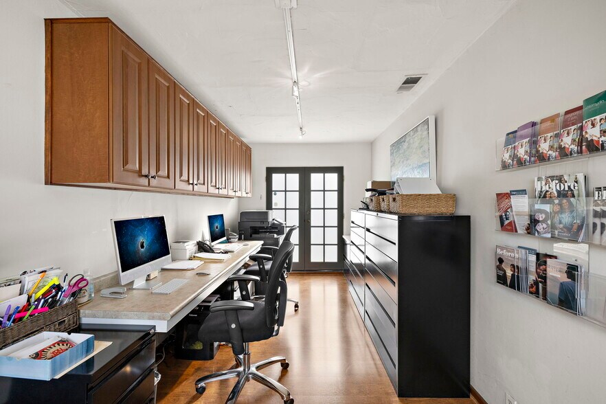 More Photos Of 415 N El Camino Real, San Clemente Office For Sale
