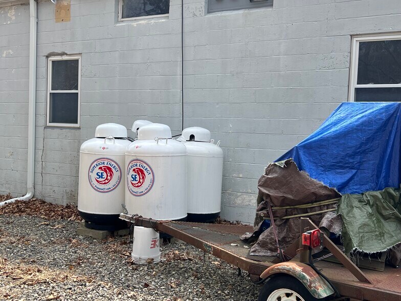 More Photos Of 36 Dr Foote Rd, Colchester Flex For Sale