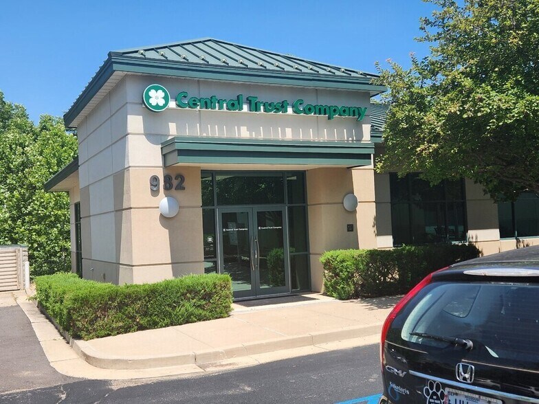 More Photos Of , Osage Beach Office For Sale