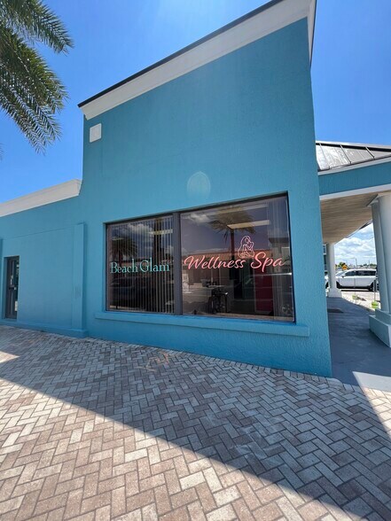 More Photos Of 1-3 S Orlando Ave, Cocoa Beach Office For Lease