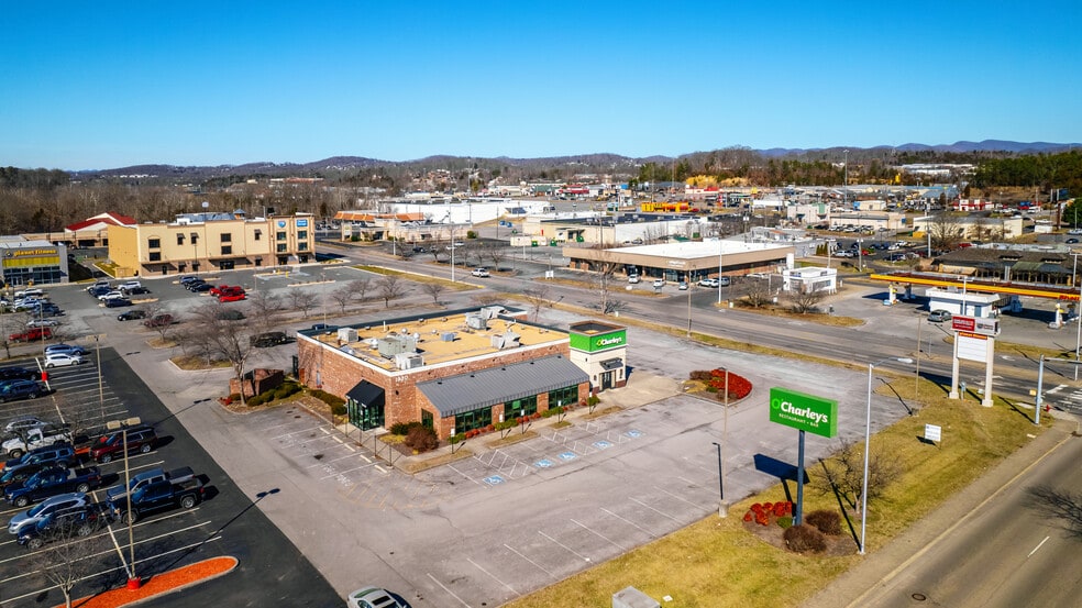 More Photos Of 1920 N Eastman Rd, Kingsport Restaurant For Lease