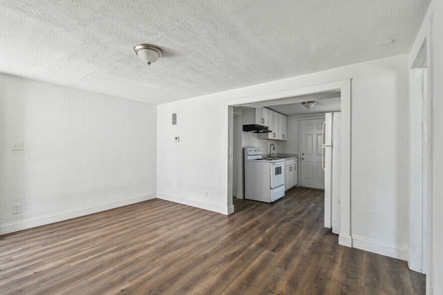 More Photos Of 1330-1334 Barnett St, Jacksonville Apartments For Sale