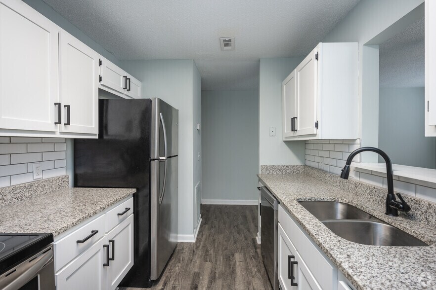 More Photos Of 122 Wendy Hill Way, Piedmont Apartments For Sale