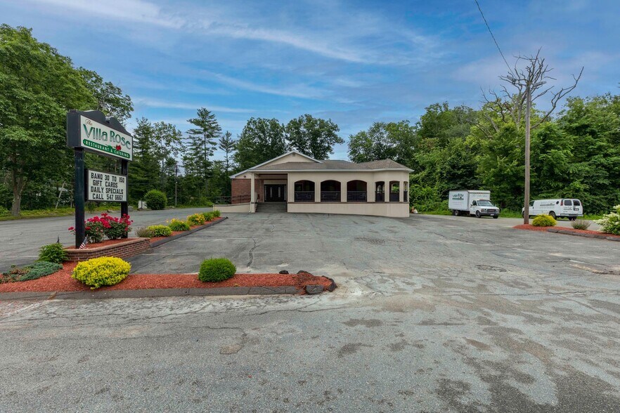 More Photos Of 1428 Center St, Ludlow Restaurant For Sale