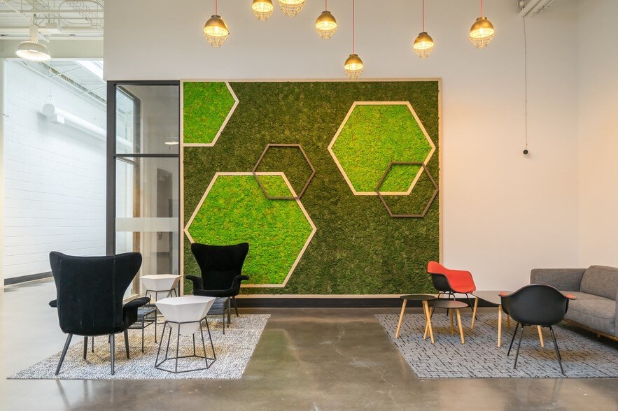 More Photos Of 137 Glasgow St, Kitchener Coworking Space