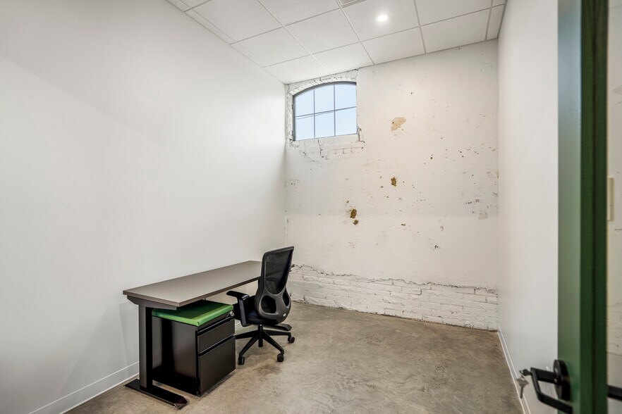 More Photos Of 1109-1115 Dumble st, Houston Office For Lease