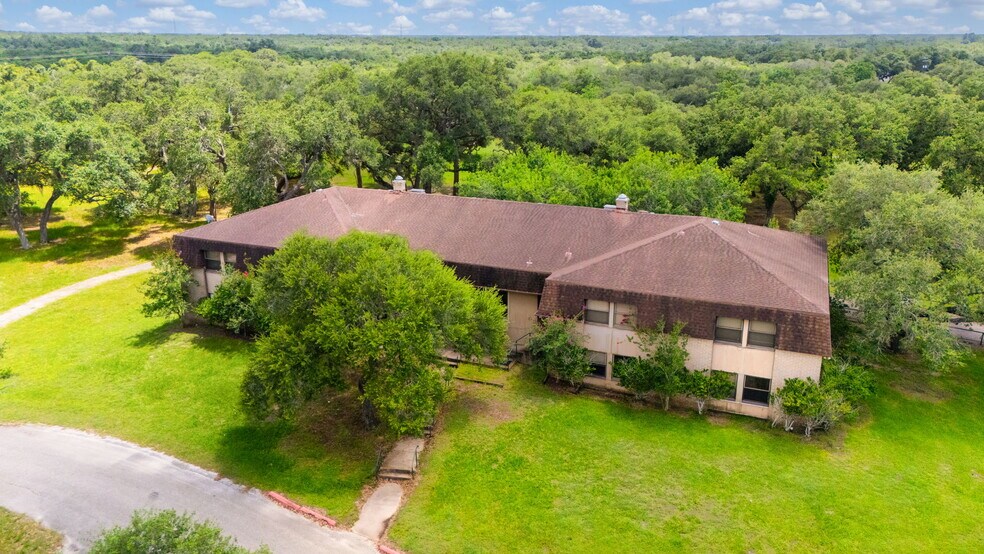 More Photos Of 120 David Wade Dr, Victoria Rehabilitation Center For Sale