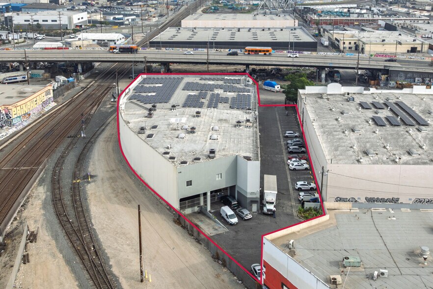 More Photos Of 2209-2211 Santa Fe Ave, Los Angeles Warehouse For Sale