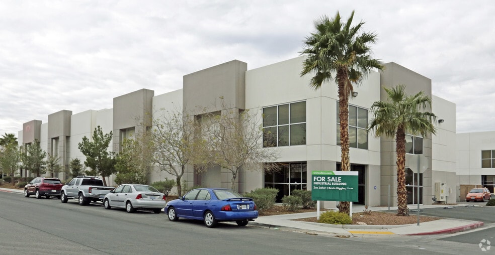 More Photos Of 6647 Schuster St, Las Vegas Warehouse For Lease