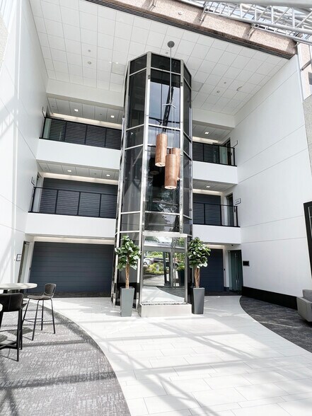 More Photos Of 19 Old Kings Hwy S, Darien Office For Lease