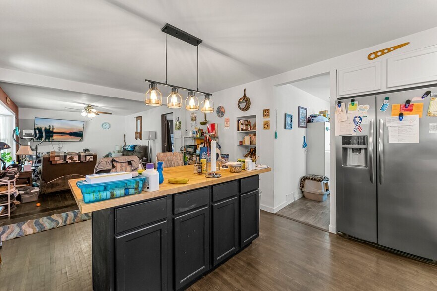 More Photos Of 820 N 6th St, Montevideo Apartments For Sale