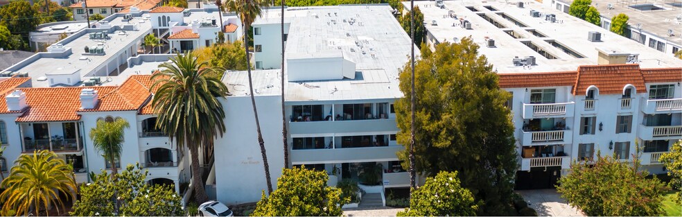 More Photos Of 537 San Vicente Blvd, Santa Monica Apartments For Sale