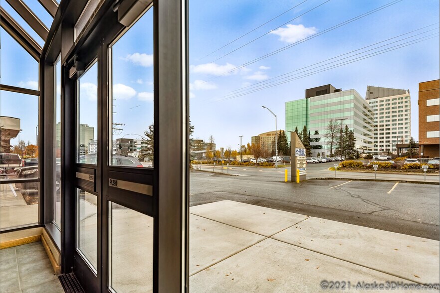 More Photos Of 471 W 36th Ave, Anchorage Office For Lease