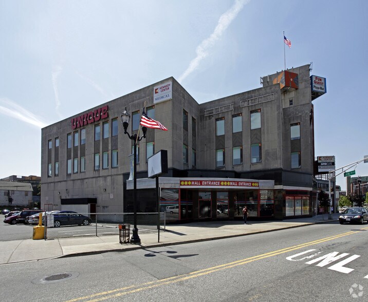 More Photos Of 3196 Kennedy Blvd, Union City Unknown For Lease