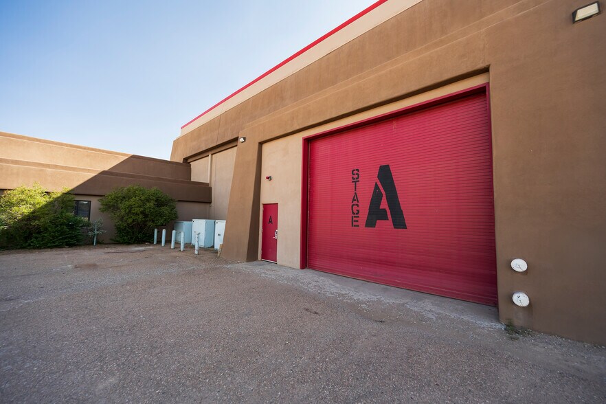 More Photos Of 1600 Saint Michaels Dr, Santa Fe Unknown For Lease