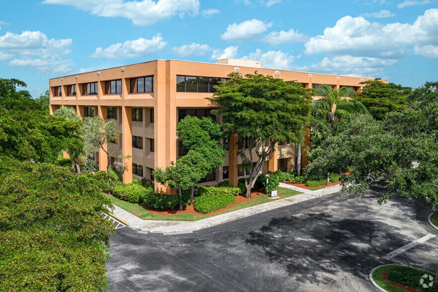 More Photos Of , Boynton Beach Office For Sale