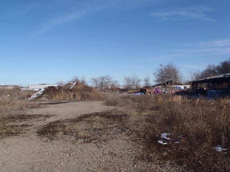 More Photos Of 2601 Van Dyke Rd, Newport Land For Sale