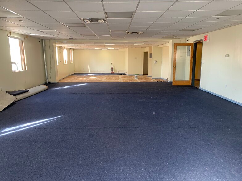 More Photos Of 1930 Adee Ave, Bronx Specialty For Sale