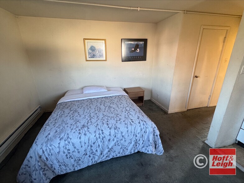 More Photos Of 8828 E Colfax Ave, Denver Hotel For Sale
