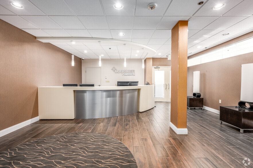 More Photos Of 8211 Town Center Dr, Nottingham Medical For Lease