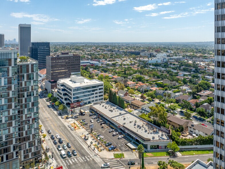 More Photos Of 6240 Wilshire Blvd, Los Angeles Unknown For Lease