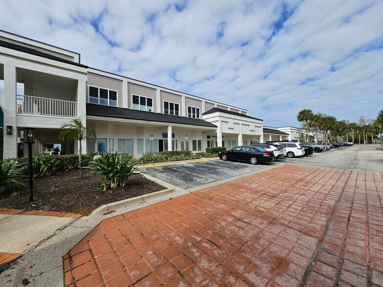 More Photos Of 218-384 Wilshire Blvd, Casselberry Office For Lease