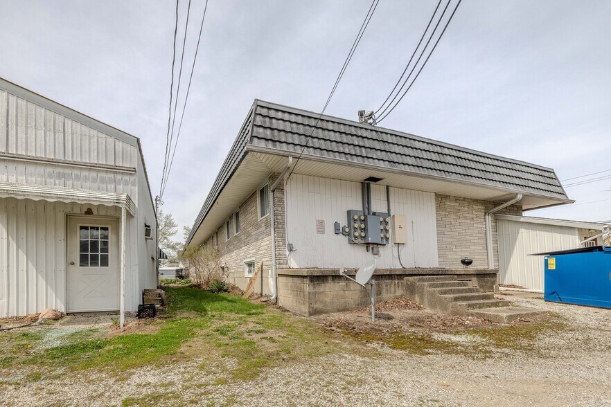 More Photos Of 3 E Division St, Remington Apartments For Sale