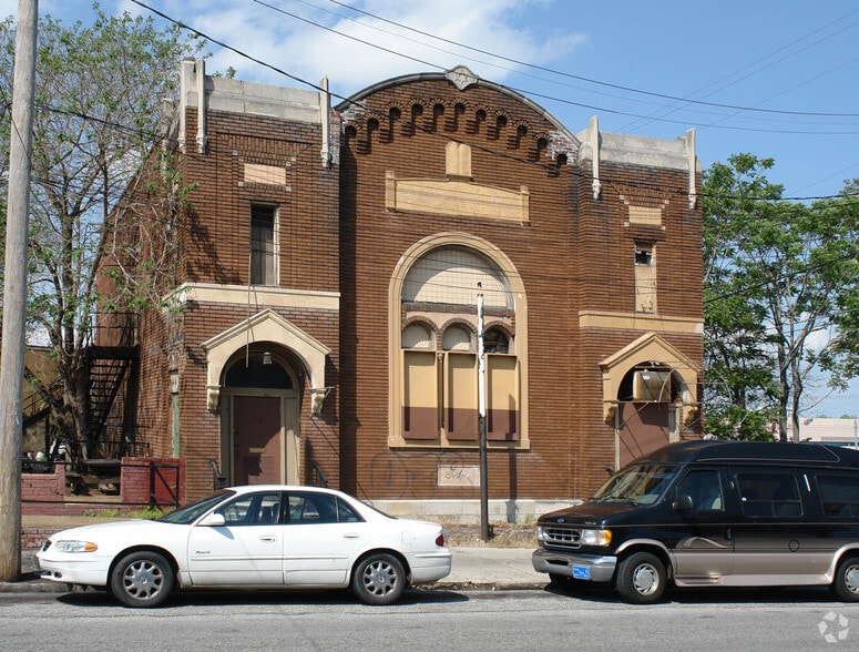 More Photos Of 112 Jackson Ave, Memphis Religious Facility For Sale