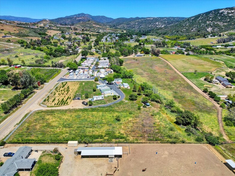 More Photos Of 2030 Magnolia Ave, Ramona Manufactured Housing Mobile Home Park For Sale