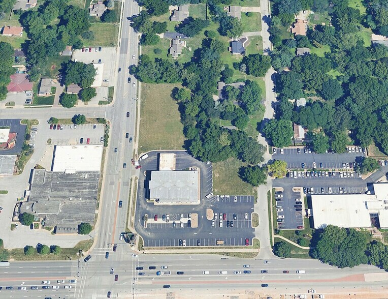 More Photos Of Antioch and Shawnee Mission Pky, Merriam Land For Sale