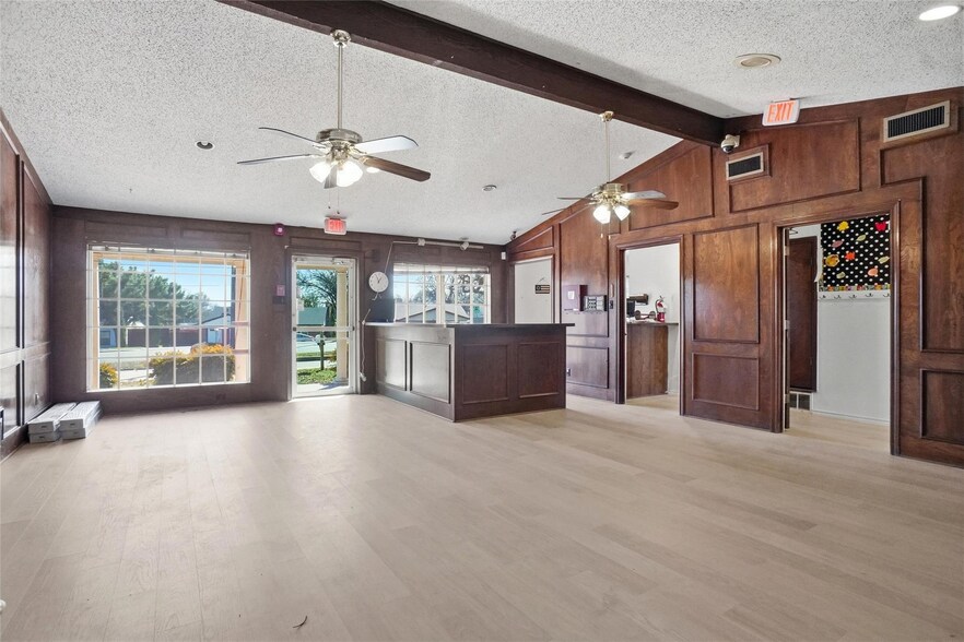 More Photos Of 2105-2107 W Shady Grove Rd, Irving Daycare Center For Sale