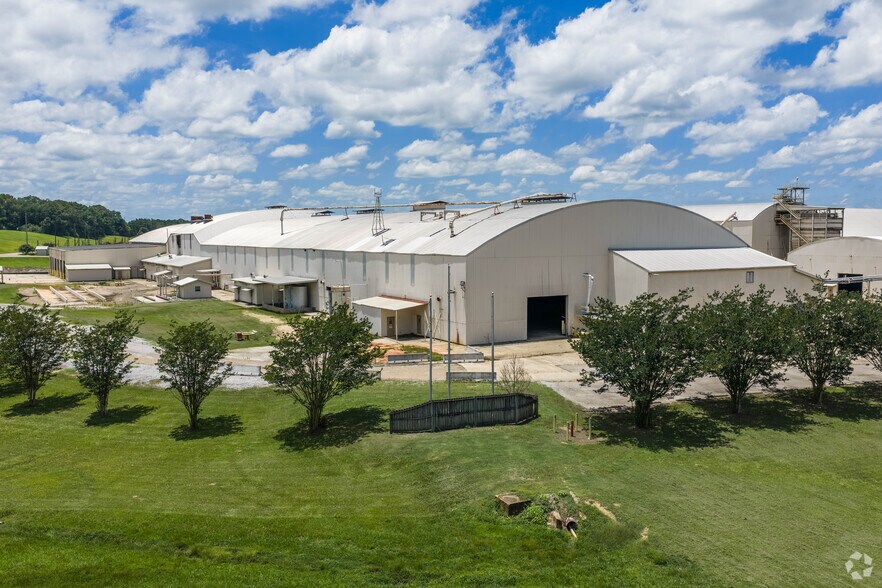 More Photos Of 105 Scr 25, Taylorsville Manufacturing For Sale