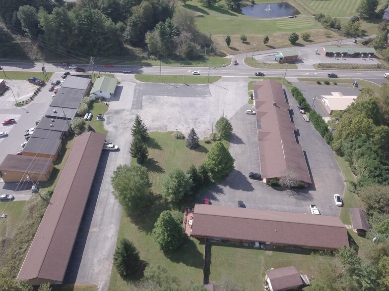 More Photos Of 11827 S 226 Hwy, Spruce Pine Hotel For Sale