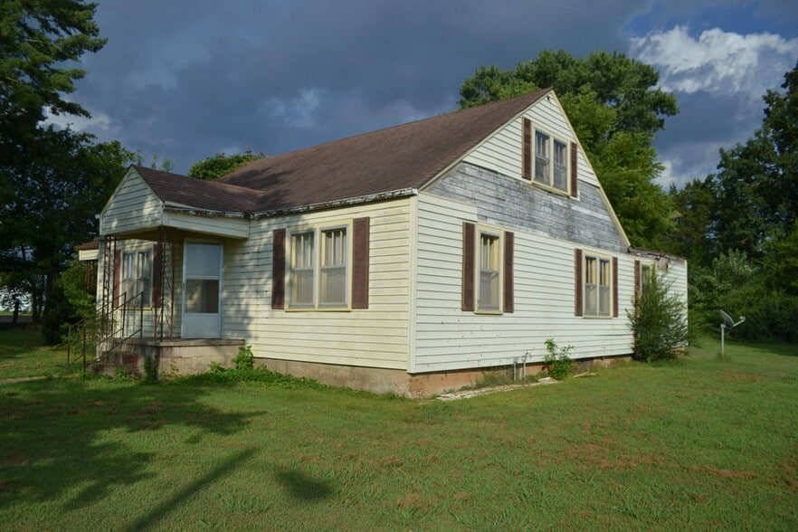 More Photos Of 1344 US 127 Byp, Pikeville Flex For Sale