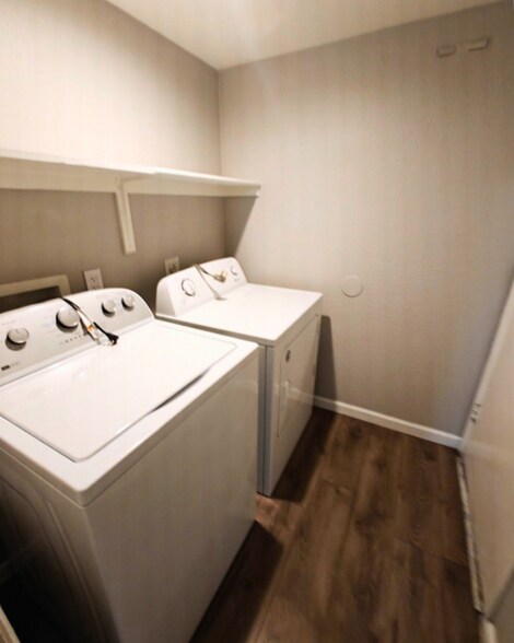 More Photos Of 4038 E Thistle Landing Dr, Phoenix Assisted Living For Lease