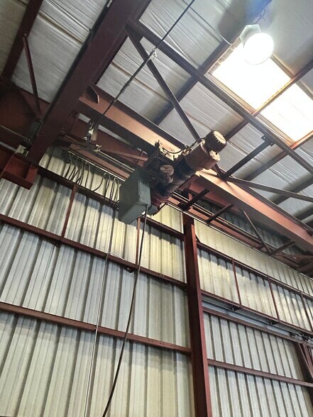 More Photos Of 14337 Annutalaga Ave, Brooksville Warehouse For Sale