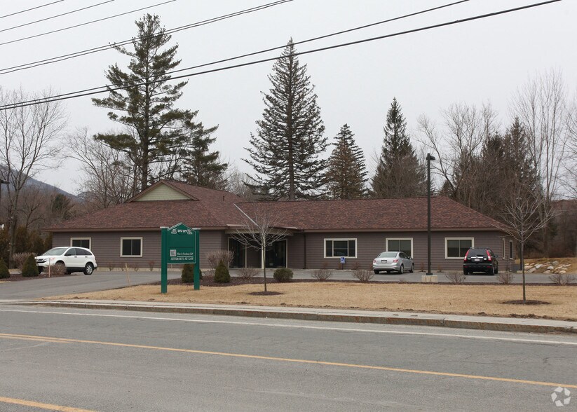 Primary Photo Of 375-377 Main St, Williamstown Office For Lease