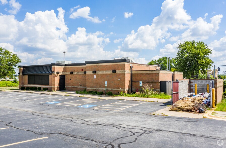 More Photos Of 21420 S Cicero Ave, Matteson Fast Food For Sale