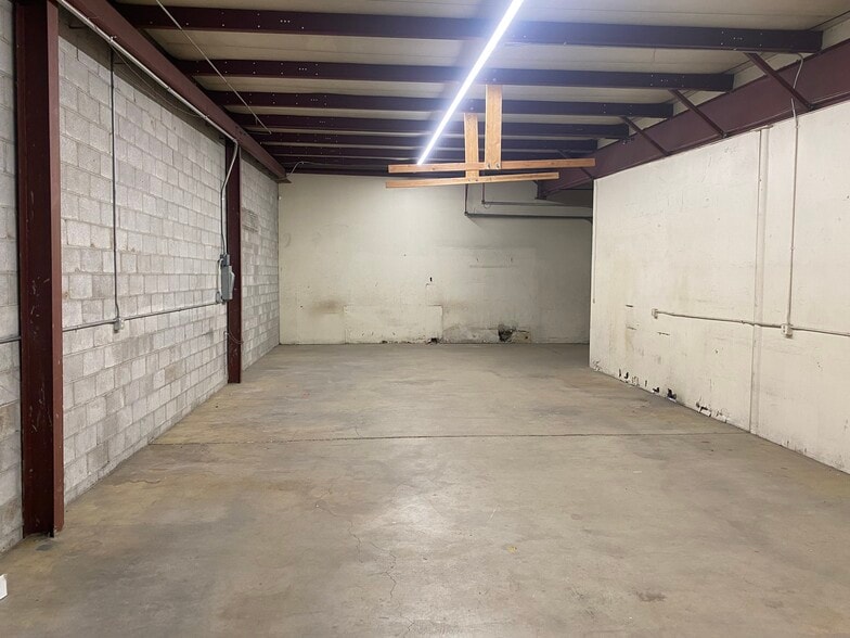 More Photos Of 1441 W 46th Ave, Denver Warehouse For Lease