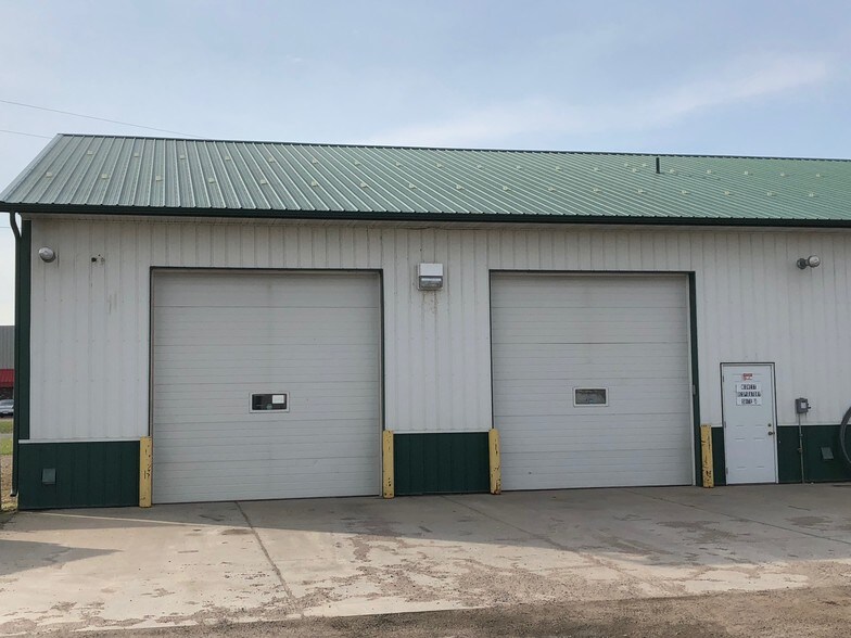 More Photos Of 30659 Pearl Dr, Saint Joseph Warehouse For Lease
