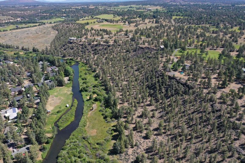More Photos Of 19975 Tumalo Rd, Bend Land For Sale