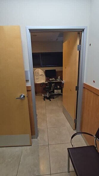 More Photos Of 6216 Brockton Ave, Riverside Office For Sale