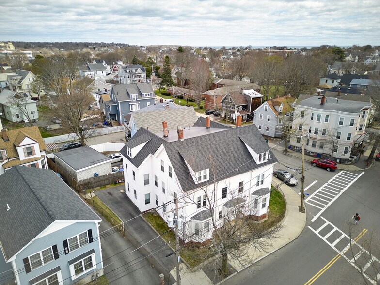 More Photos Of 133-135 Chestnut St, Lynn Apartments For Sale