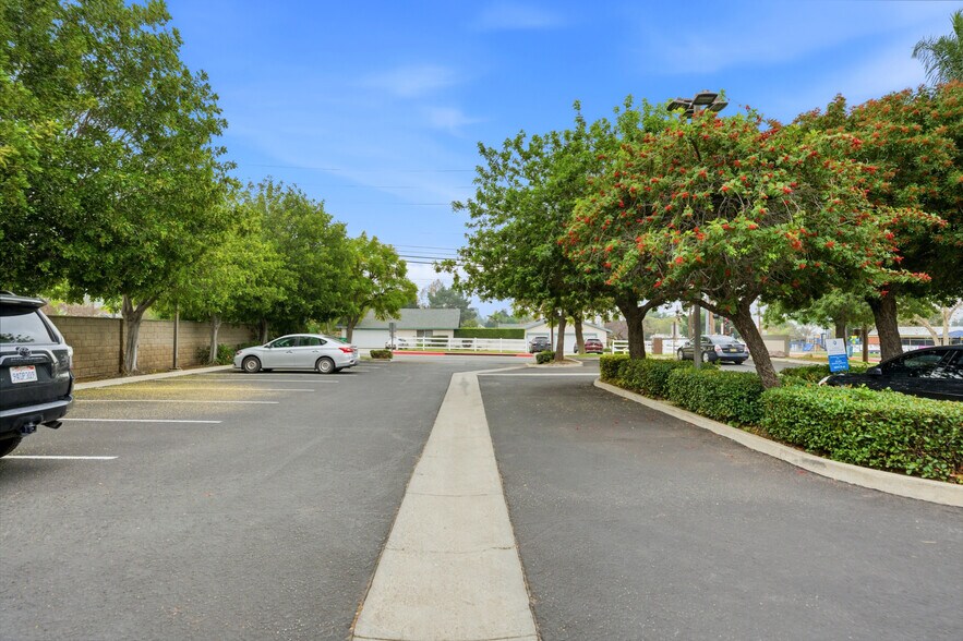 More Photos Of 910 N Amelia Ave, San Dimas Office For Lease