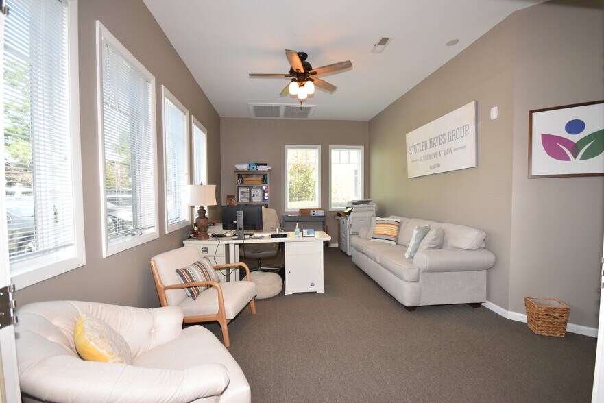 More Photos Of 277 Willbrook Blvd, Pawleys Island Office For Sale
