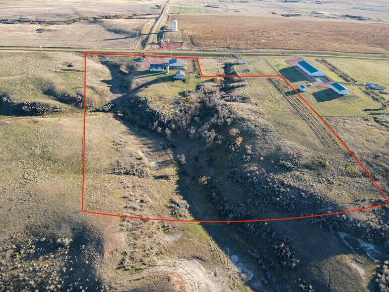 More Photos Of 13603 38th St SW, Belfield Flex For Lease